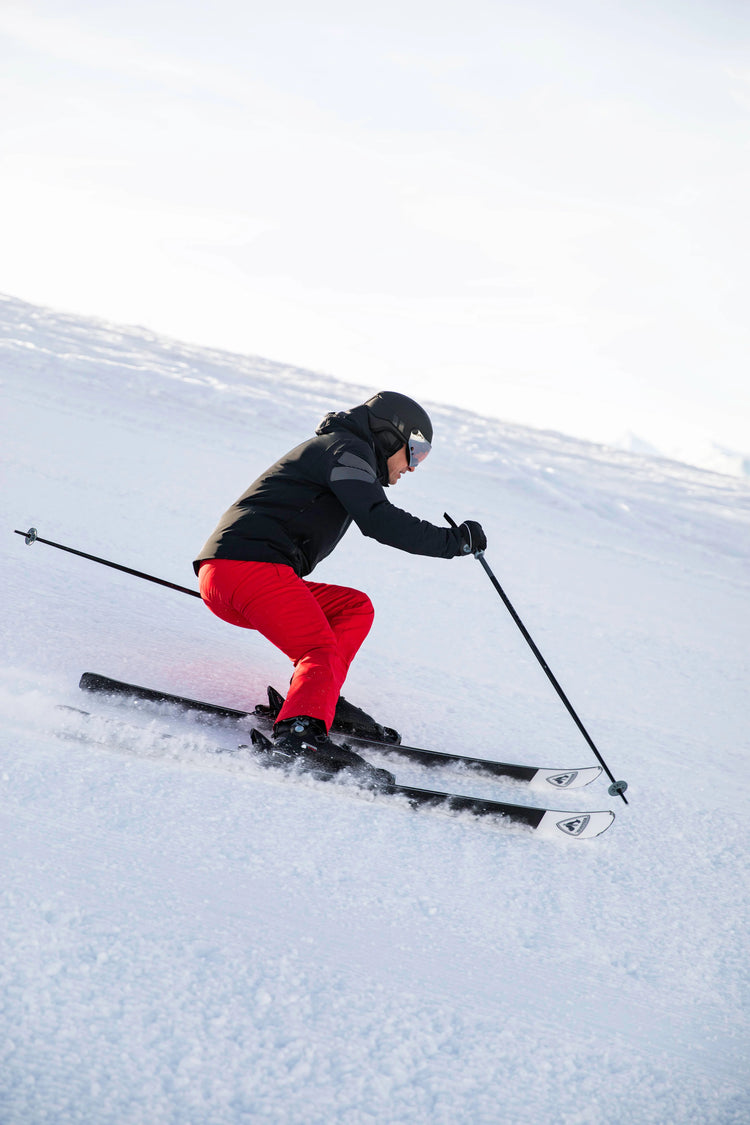 SKIING